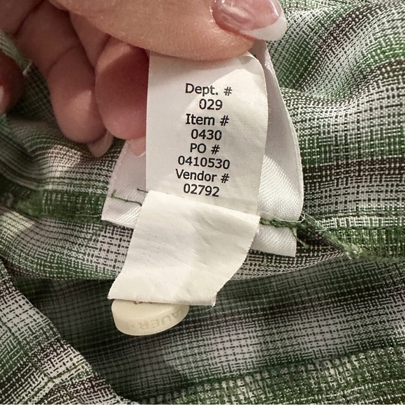 Eddie Bauer Expedition Guide Green Plaid Sun Protection Vented Outdoor Shirt LT - Picture 11 of 13